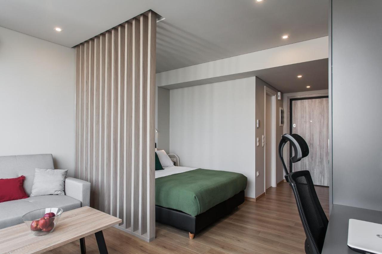 Wyz Attiki Aparthotel Atenas Exterior foto